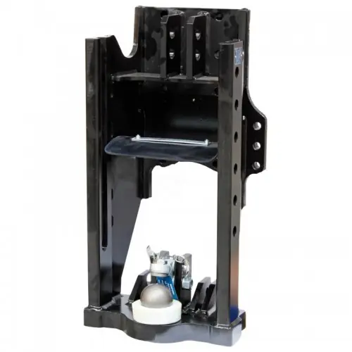 Must-Have Support attelage -Scharmüller (330/25/32) -boule K80 -max. 3000kg -D 89,3kn -Mercedes-Benz - Trac 1100,1300,1400,1500,1600,1800